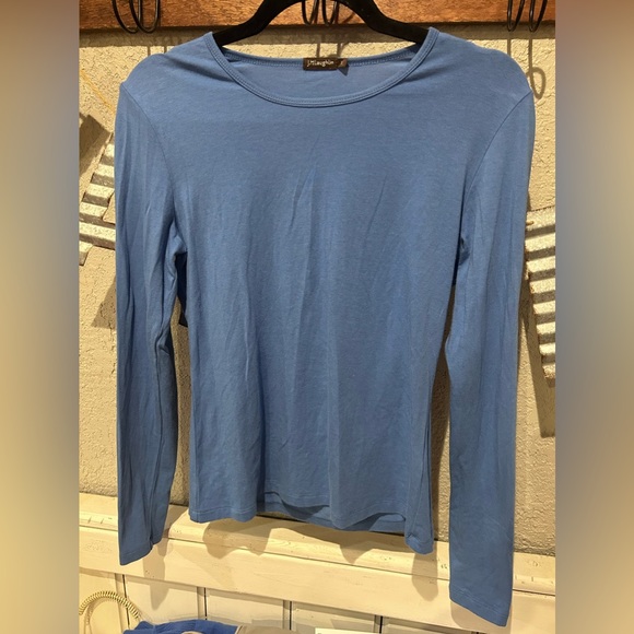 J. McLaughlin Tops - J. McLaughin Blue Long Sleeve Tee - Small